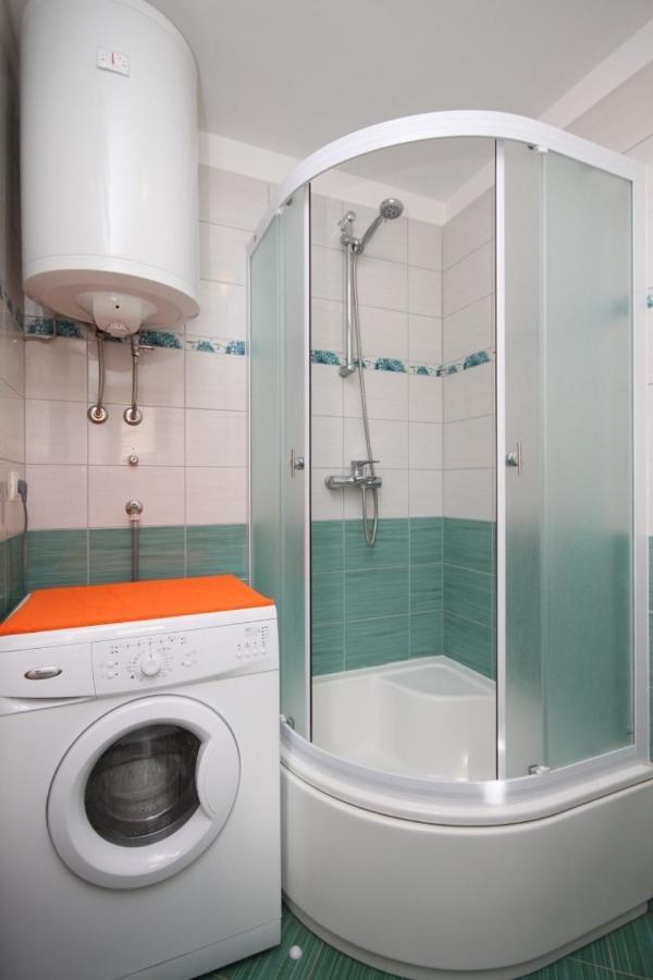 Apartments With A Parking Space Jelsa, Hvar - 8713 المظهر الخارجي الصورة