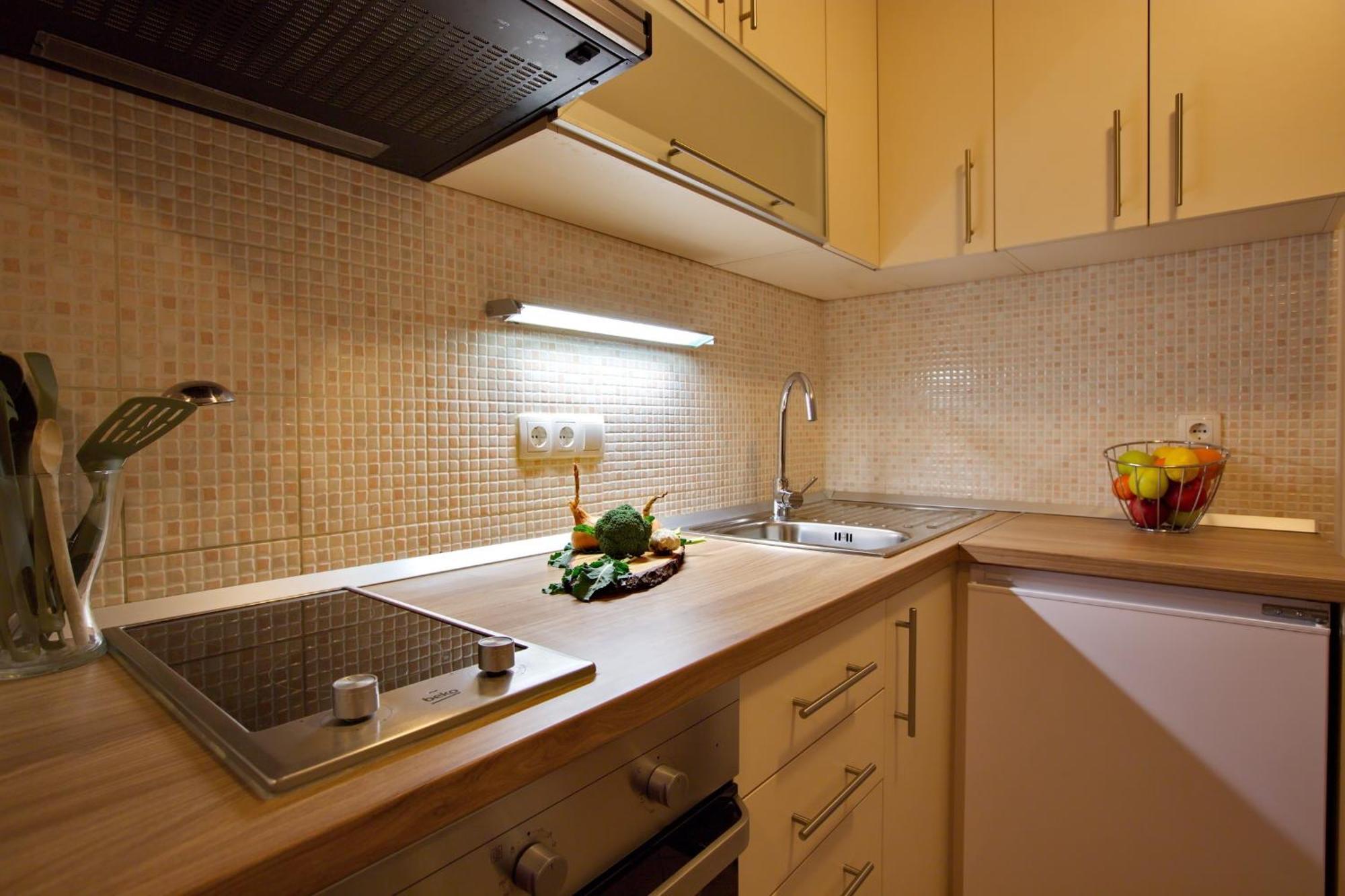 Apartments With A Parking Space Jelsa, Hvar - 8713 الغرفة الصورة